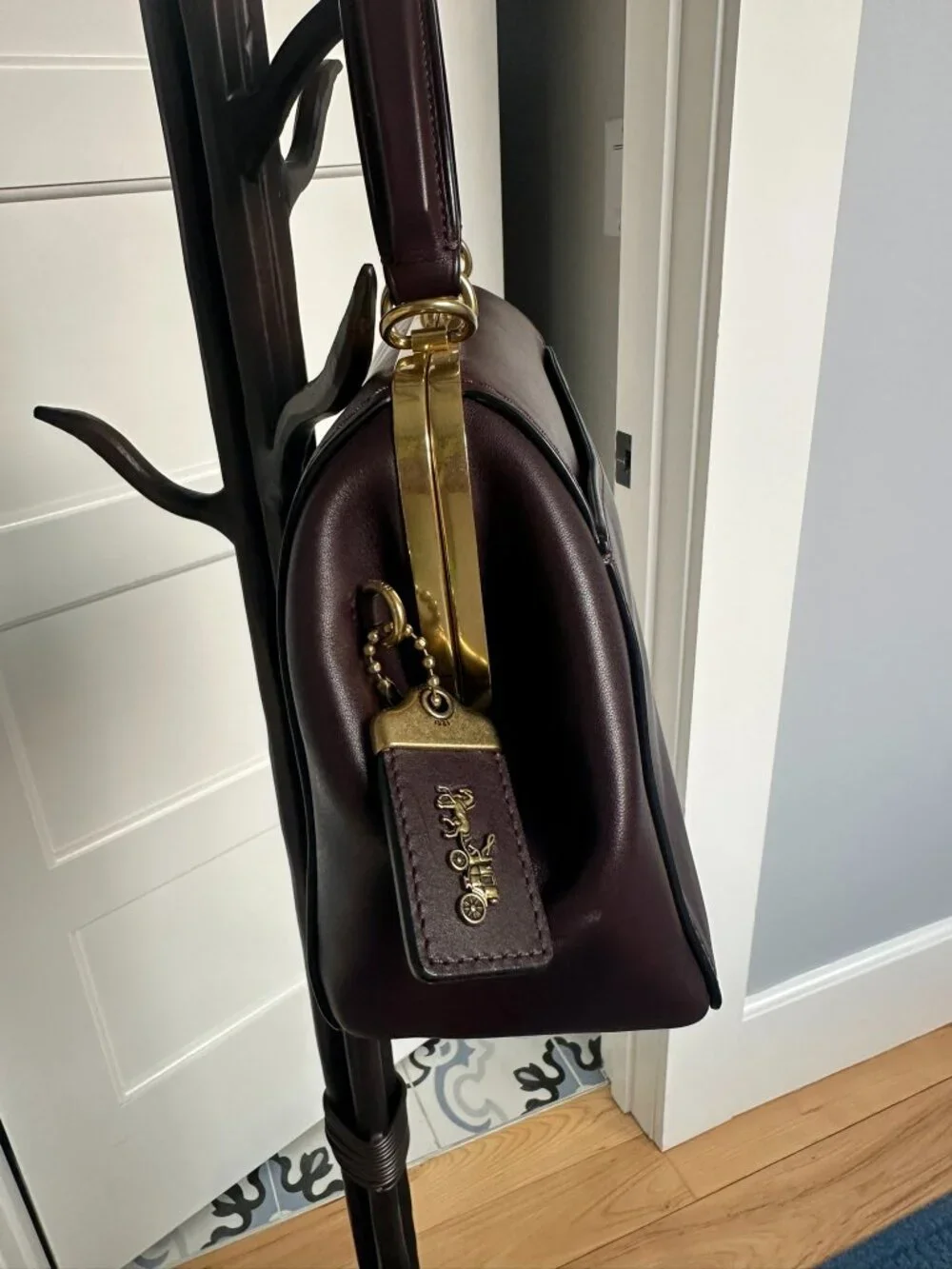 Coach Kisslock Frame Bag